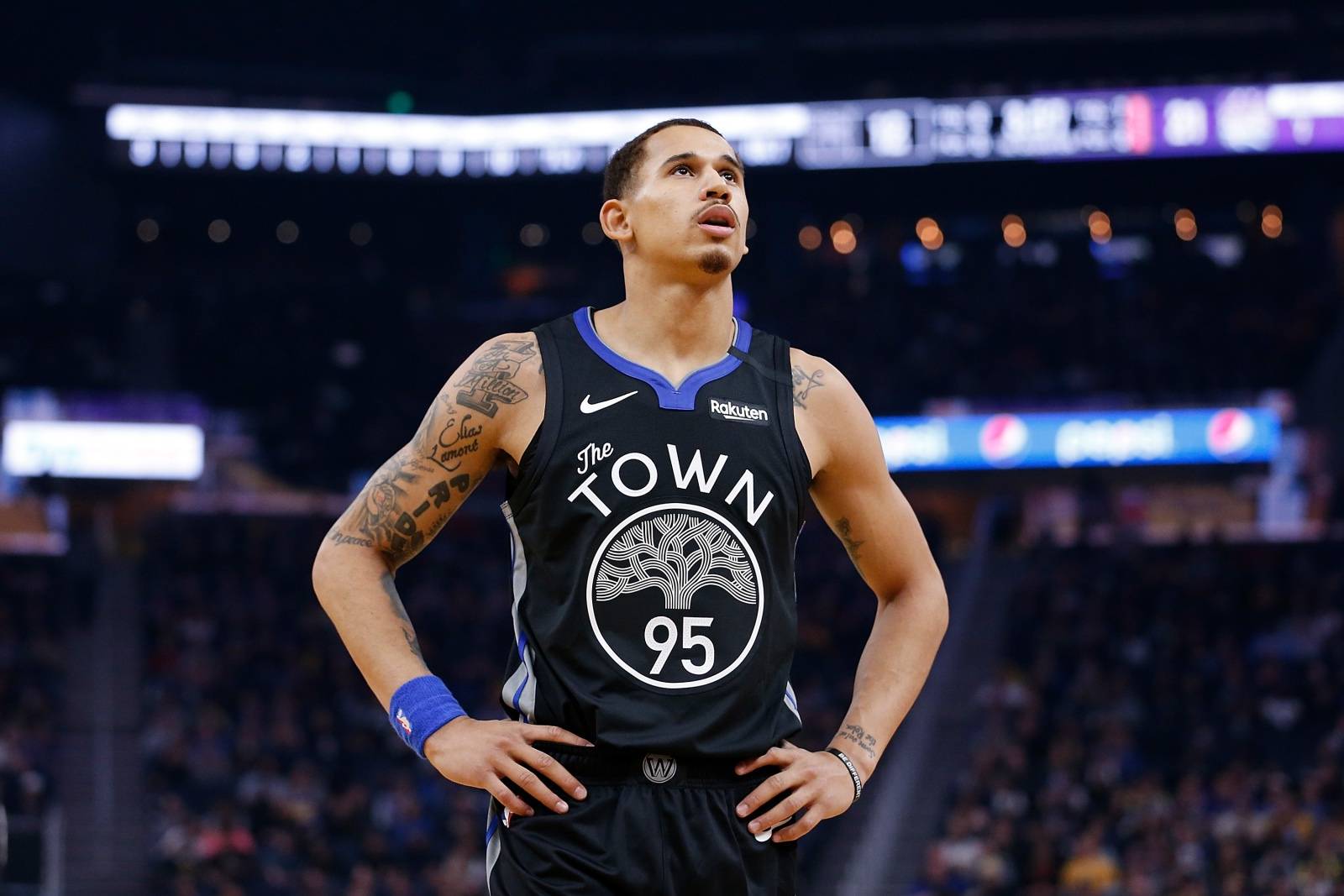 考验着球员 考验着球员