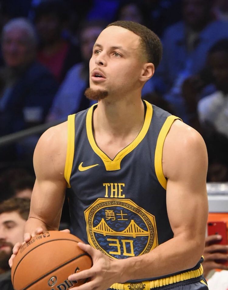 视频助理裁 视频助理裁