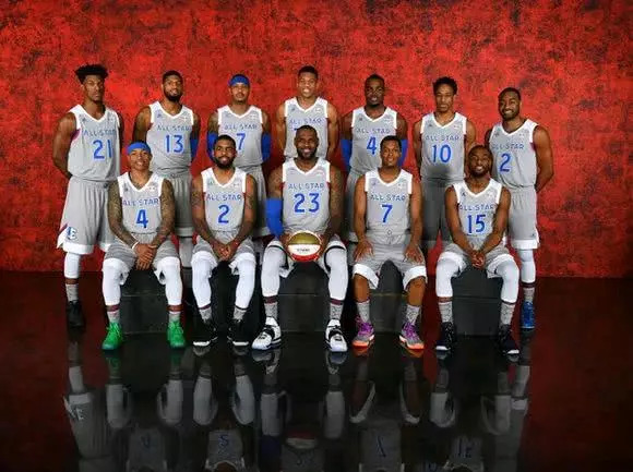 小组赛只是 小组赛只是